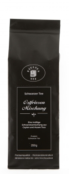 Preview: Geschenkkarton mit Magnetverschluss: 250g Earl Grey und 250g Ostfriesenmischung